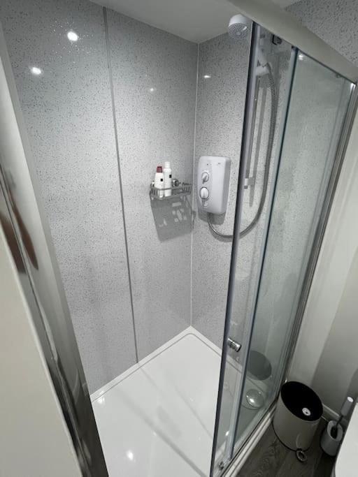 ווינצ'סטר Lento Apartment מראה חיצוני תמונה
